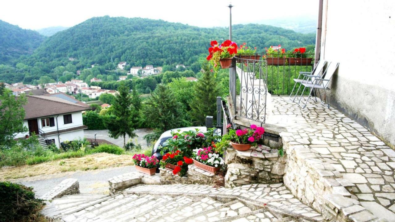 Carpinone Monte Villa Esterno foto