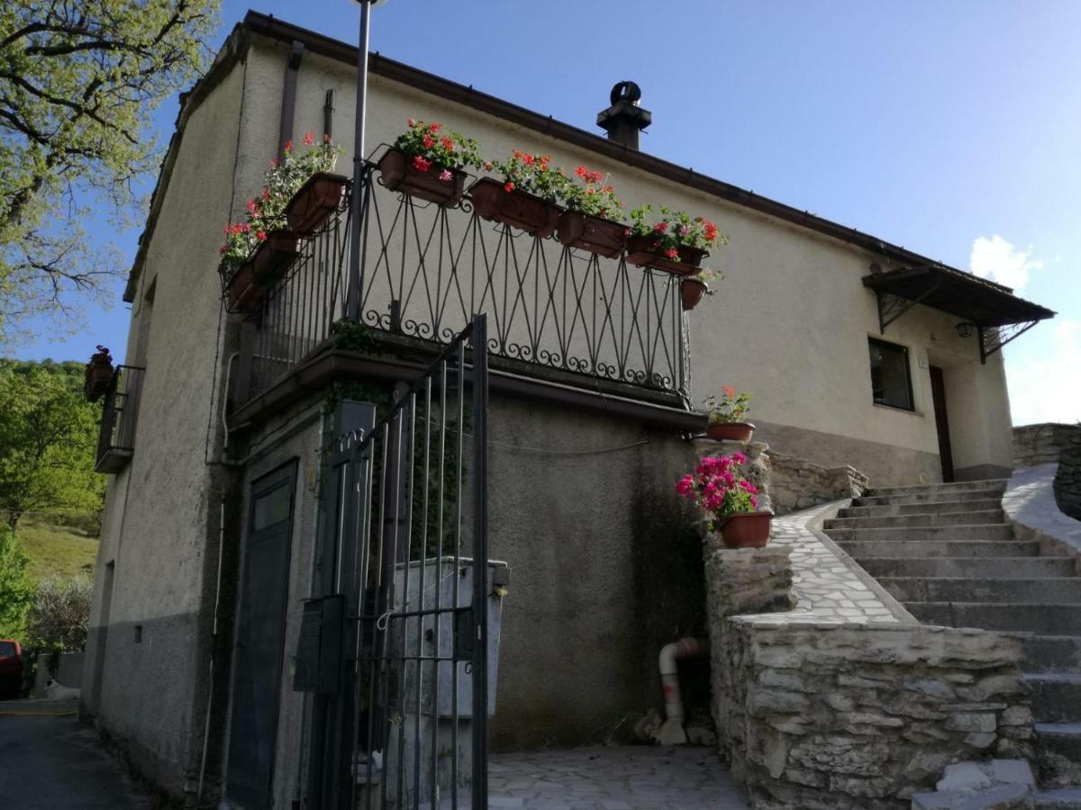 Carpinone Monte Villa Esterno foto